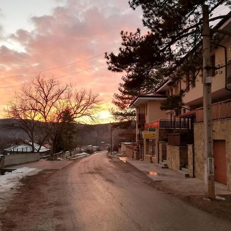 Hotel Black Stork Nisovo Exteriér fotografie
