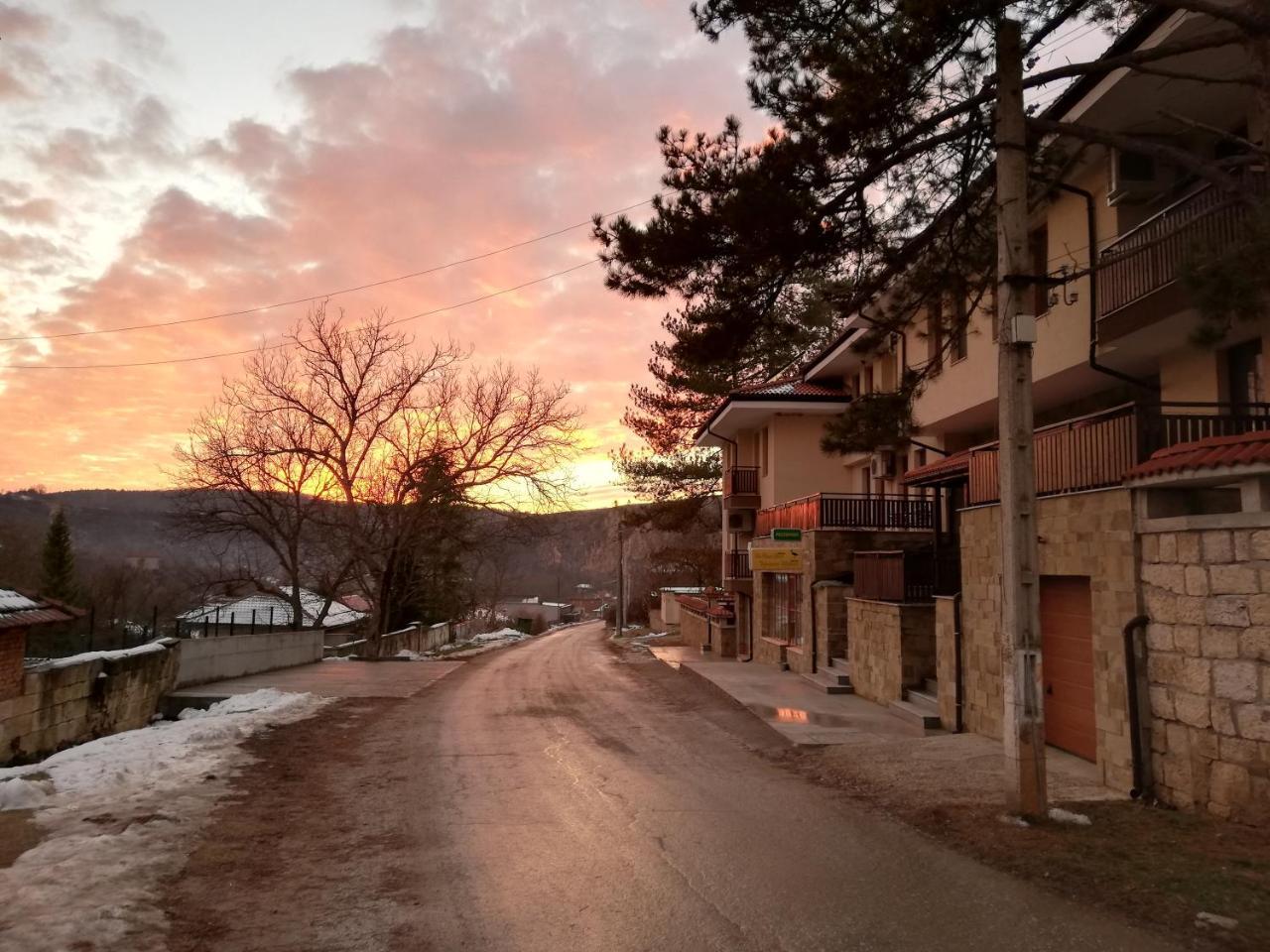 Hotel Black Stork Nisovo Exteriér fotografie